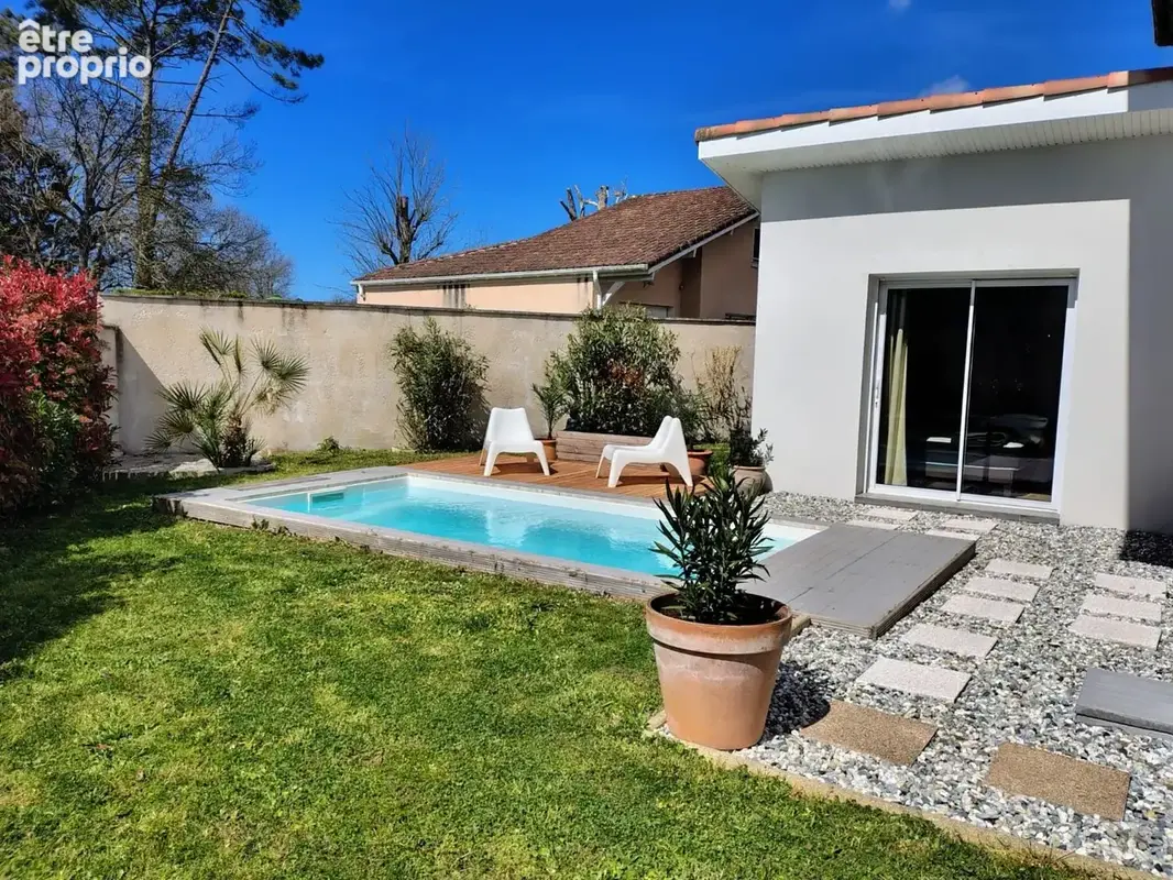 Maison 190 m² à Angresse  - photo 2