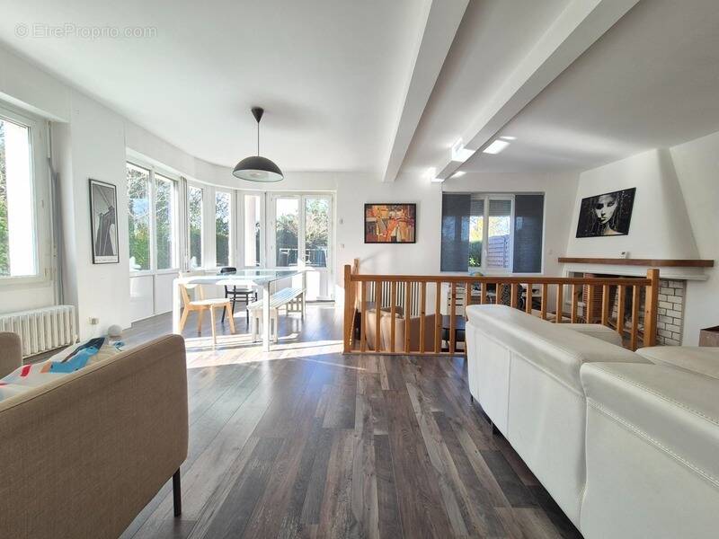 Maison à SAINT-SULPICE-DE-ROYAN