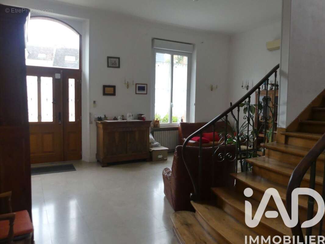 Photo 3 - Maison à PONT-SUR-YONNE