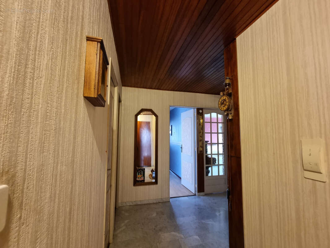 Appartement à MARSEILLE-12E