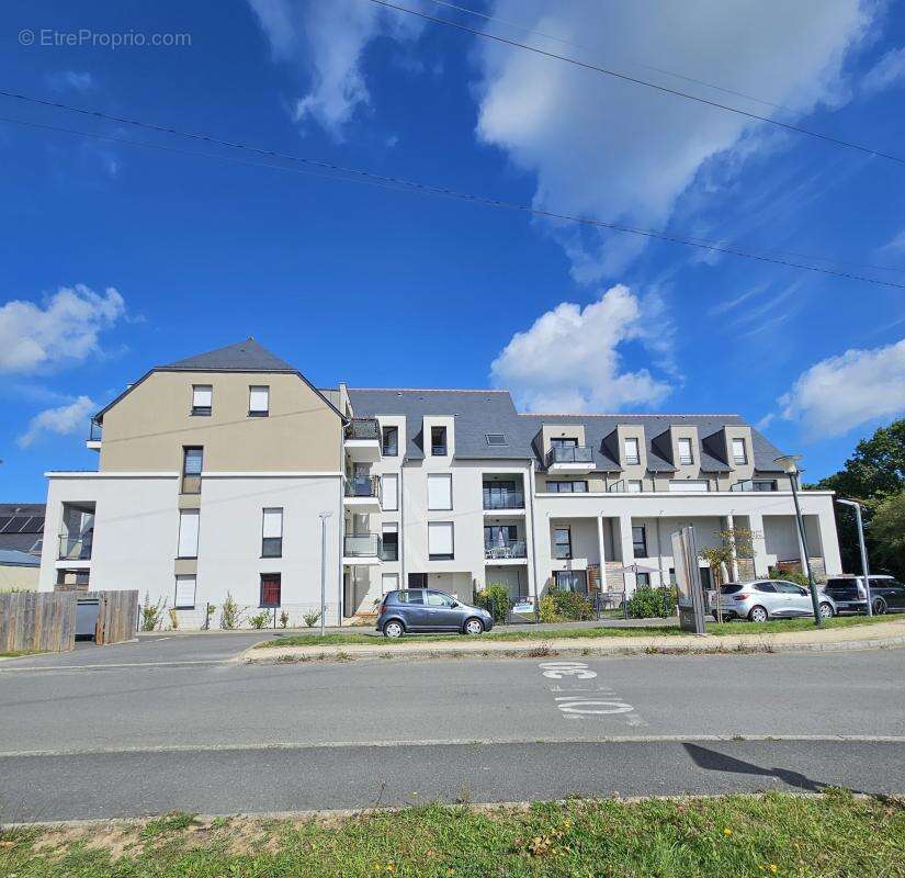 DINARD – Appartement T3 de 66,58 m² avec balcon et stationnement - photo 5