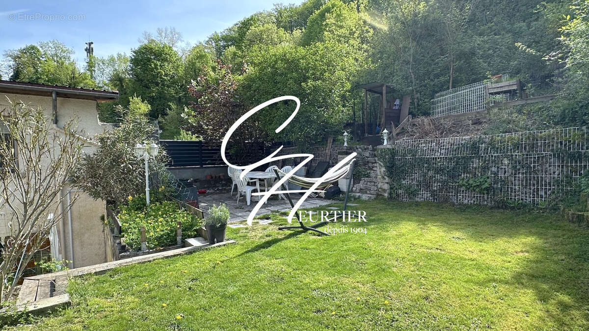 Maison à VARCES-ALLIERES-ET-RISSET
