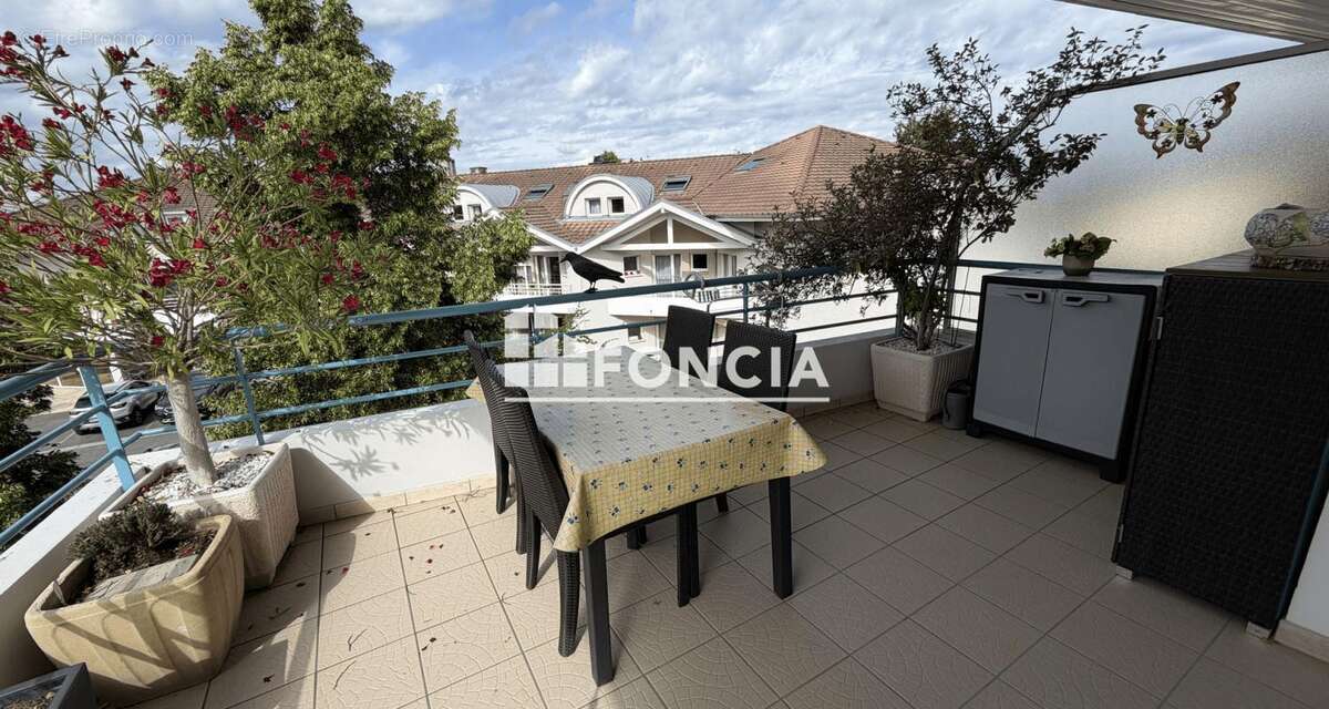 Secteur recherché appartement 70m² avec terrasse , cave et garage - photo 3