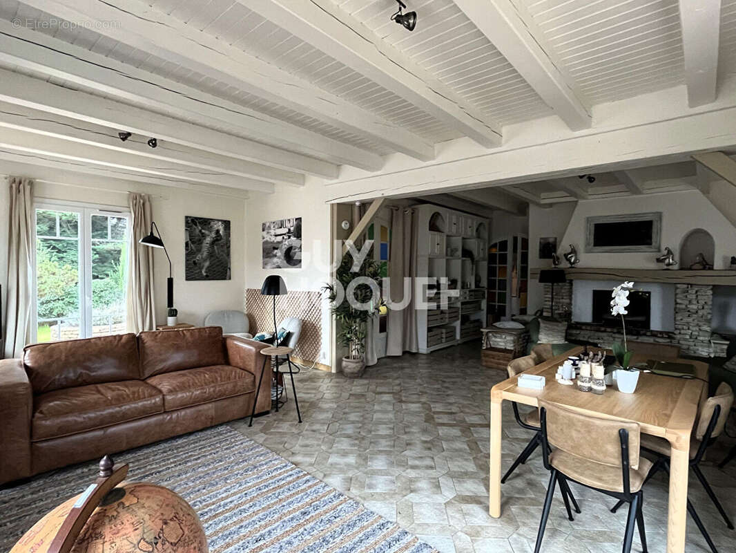 Maison à LE BOIS-PLAGE-EN-RE
