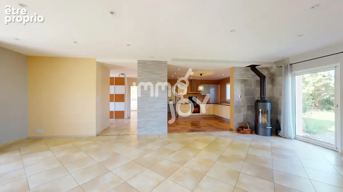 Maison familiale 6 pièces (156 m2) sur terrain arboré de 1 000 m2 Garage 44m2 - photo 9