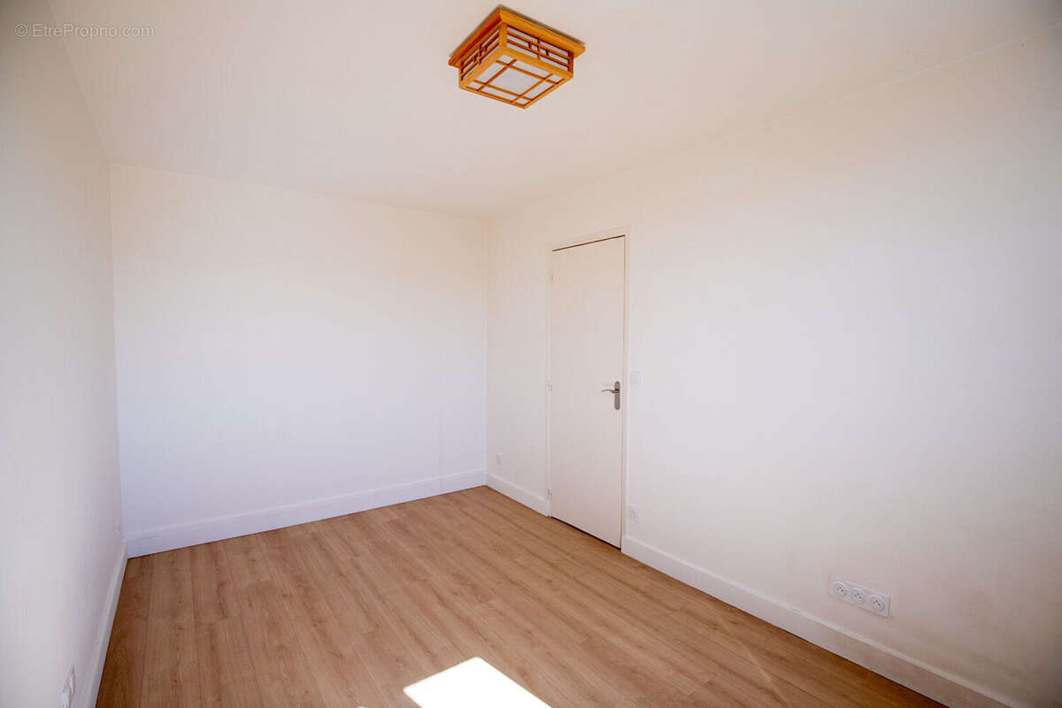 Appartement à CHATILLON