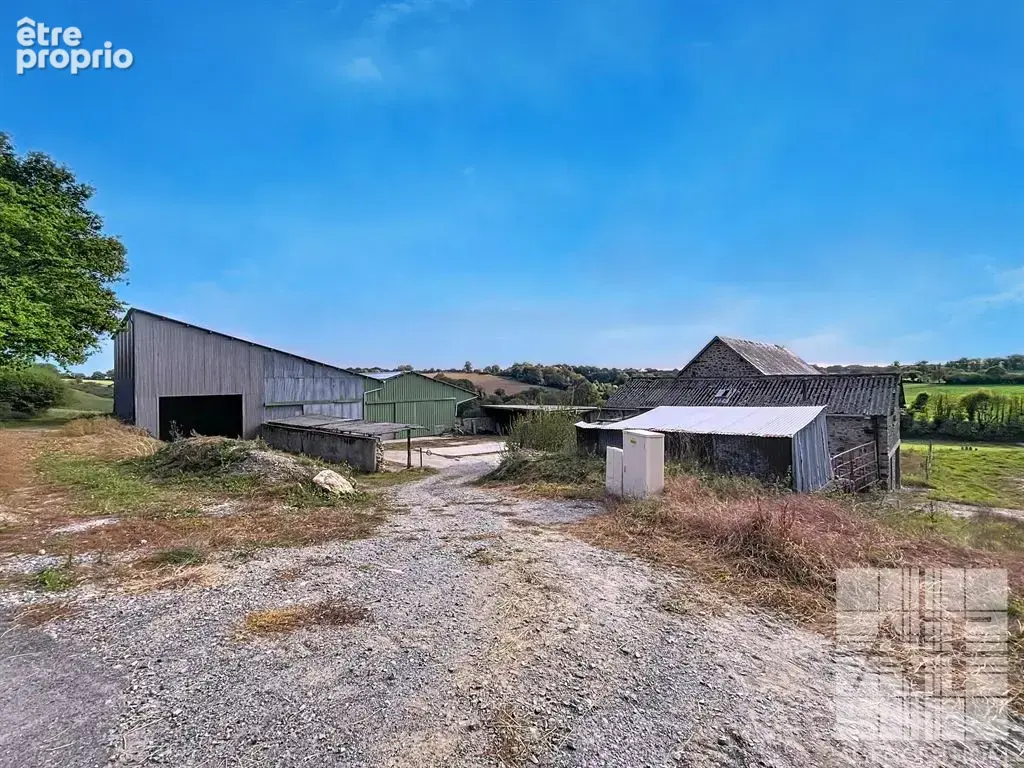 Propriété en pierre à rénover avec dépendances - photo 11