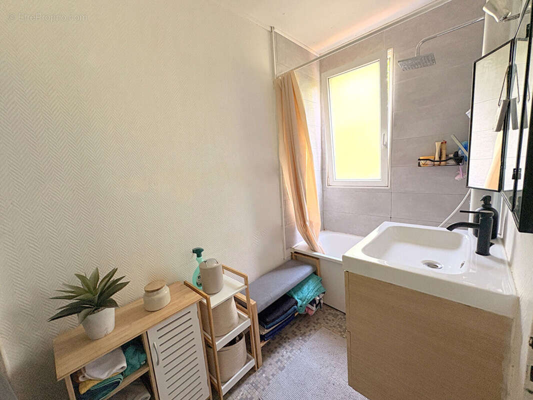Appartement à AUBERGENVILLE