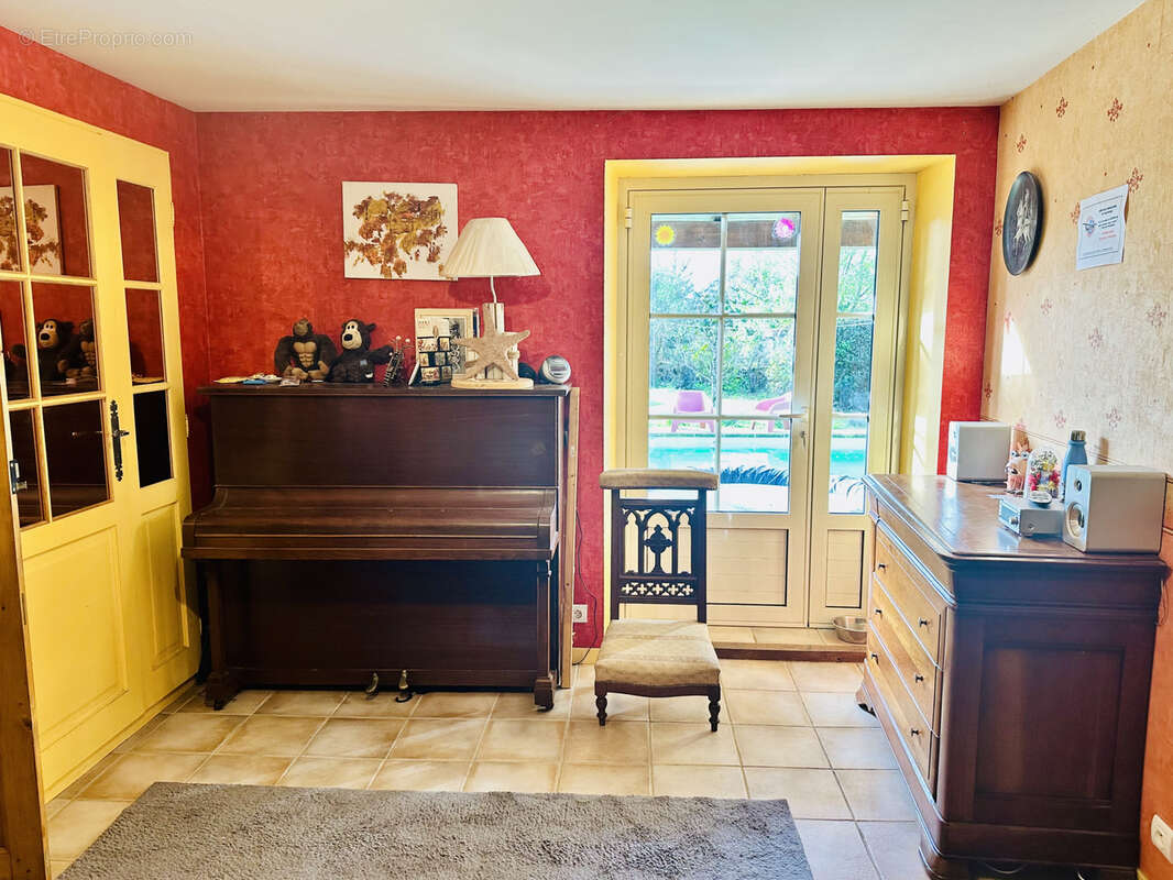 Maison à SAINT-JEAN-DE-LAUR