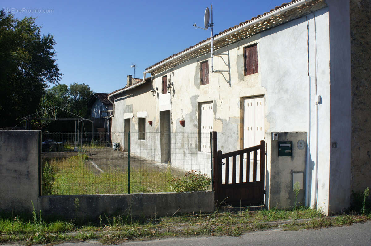 Maison à CARTELEGUE