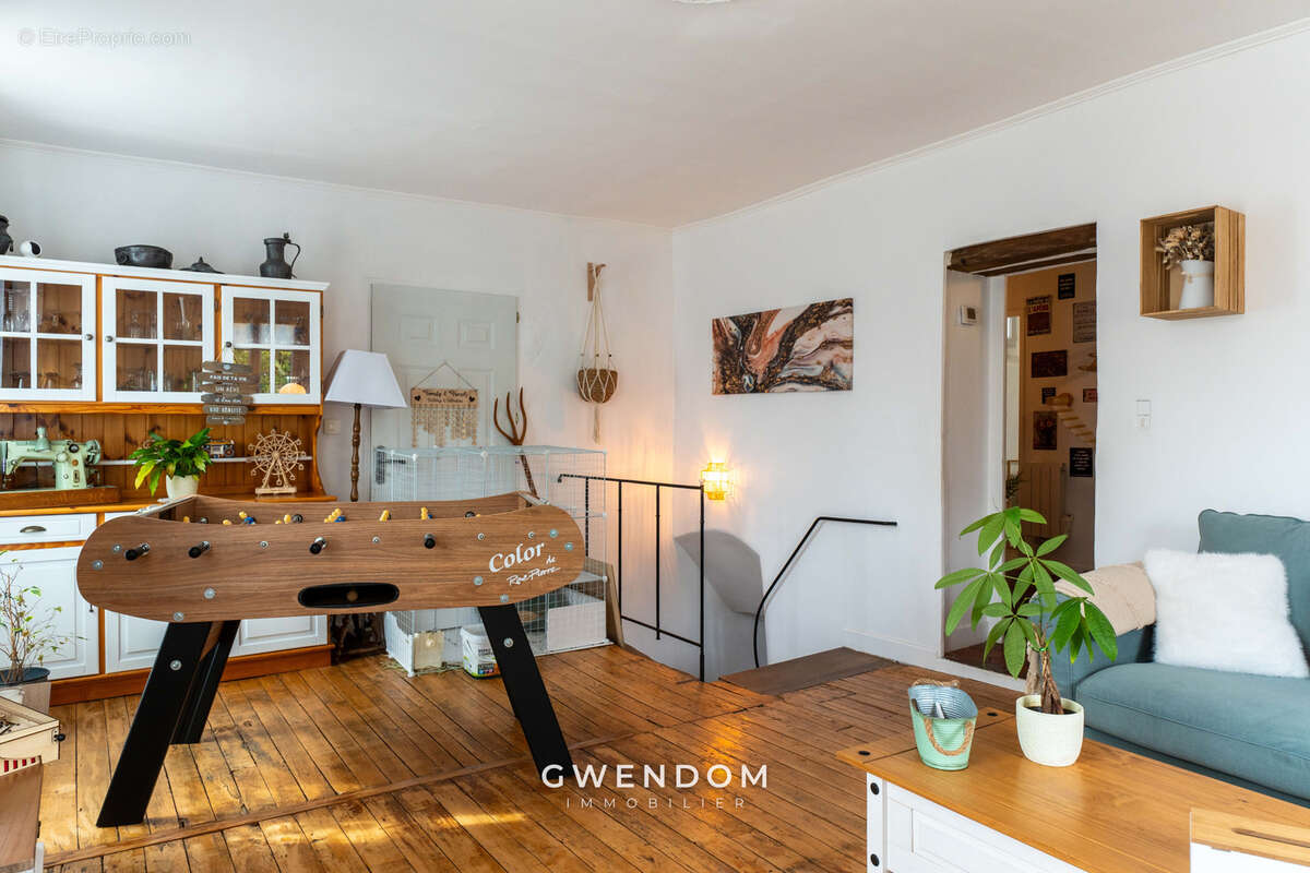 Maison à GOUVERNES