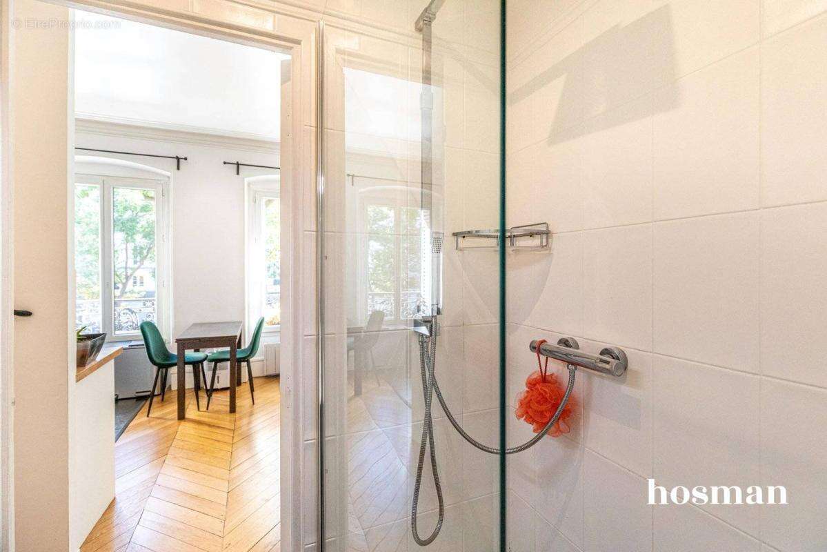 Appartement à PARIS-10E