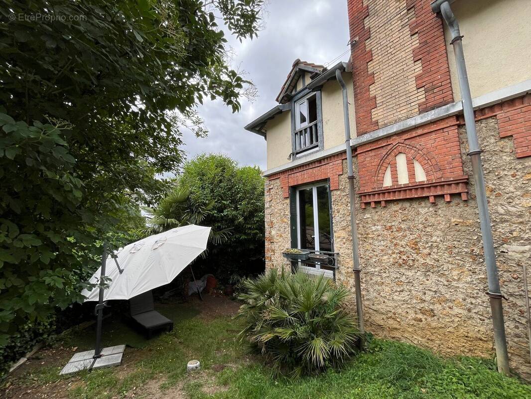 Appartement à YERRES