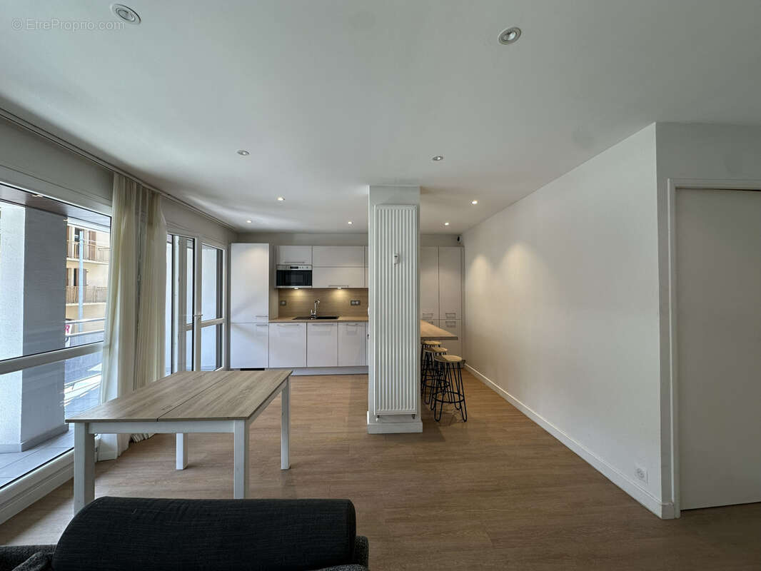 Appartement à SAINT-JEAN-DE-MAURIENNE