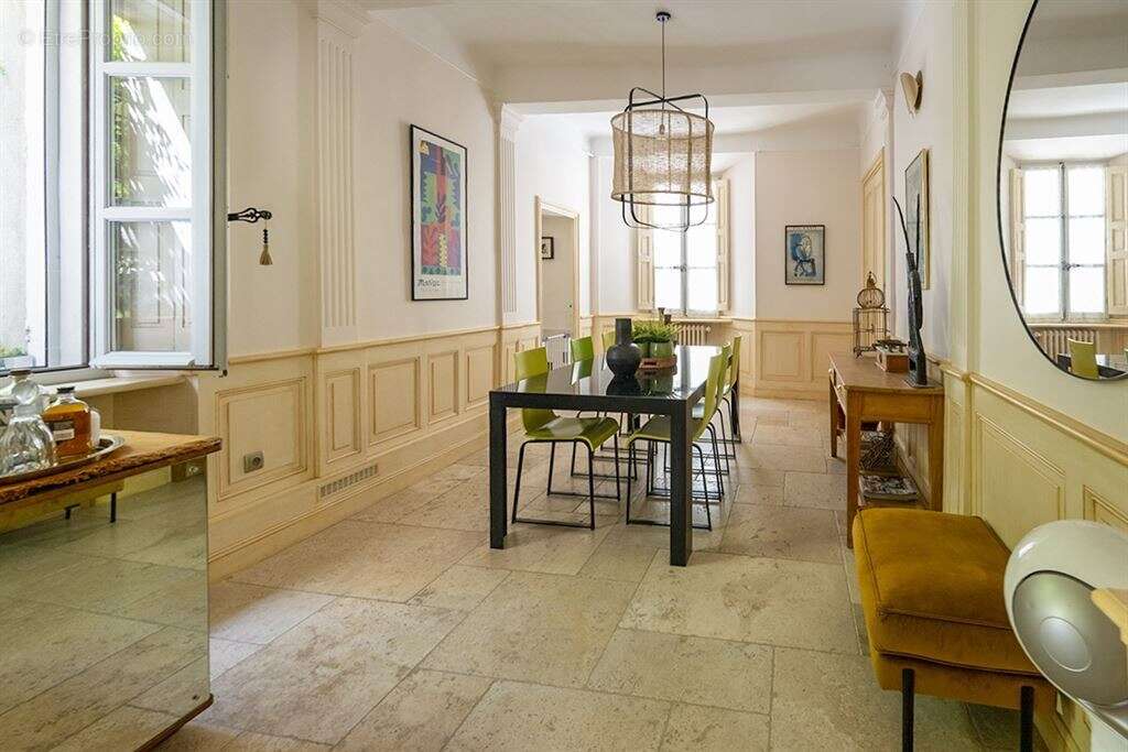 Maison à FIGANIERES