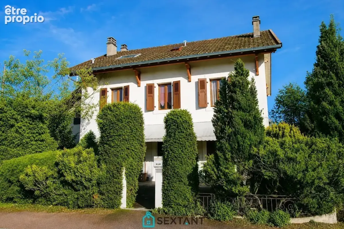 Photo Maison à Divonne-Les-Bains au prix de 750 000€