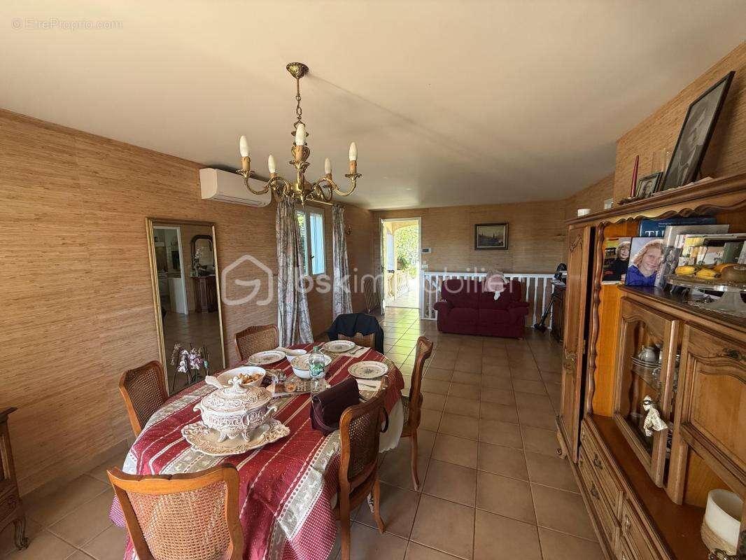 Maison à SAINT-RAPHAEL