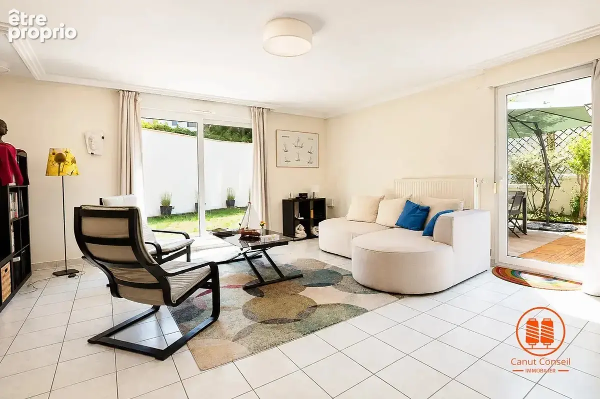 Maison de 171 m² + Jardin 180 m² + Piscine / (DPE : A et climatisation) - photo 6