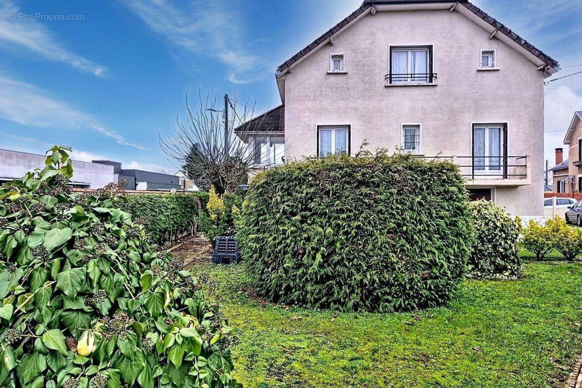 Maison à CHATEAUROUX