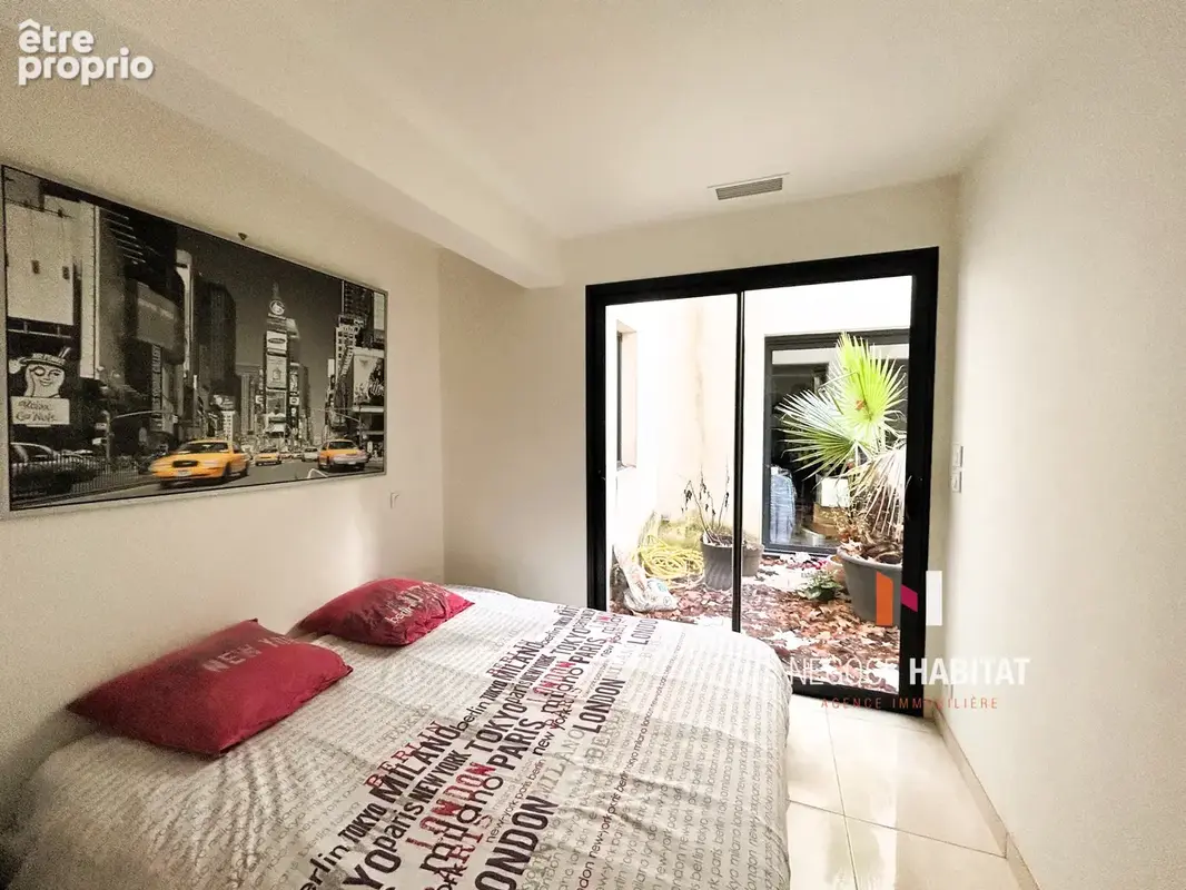 Maison de village renovee avec terrasse et piscine - photo 6
