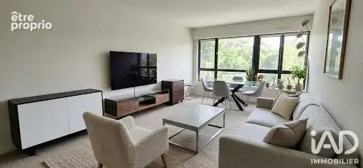 Photo 1 - Appartement à SURESNES
