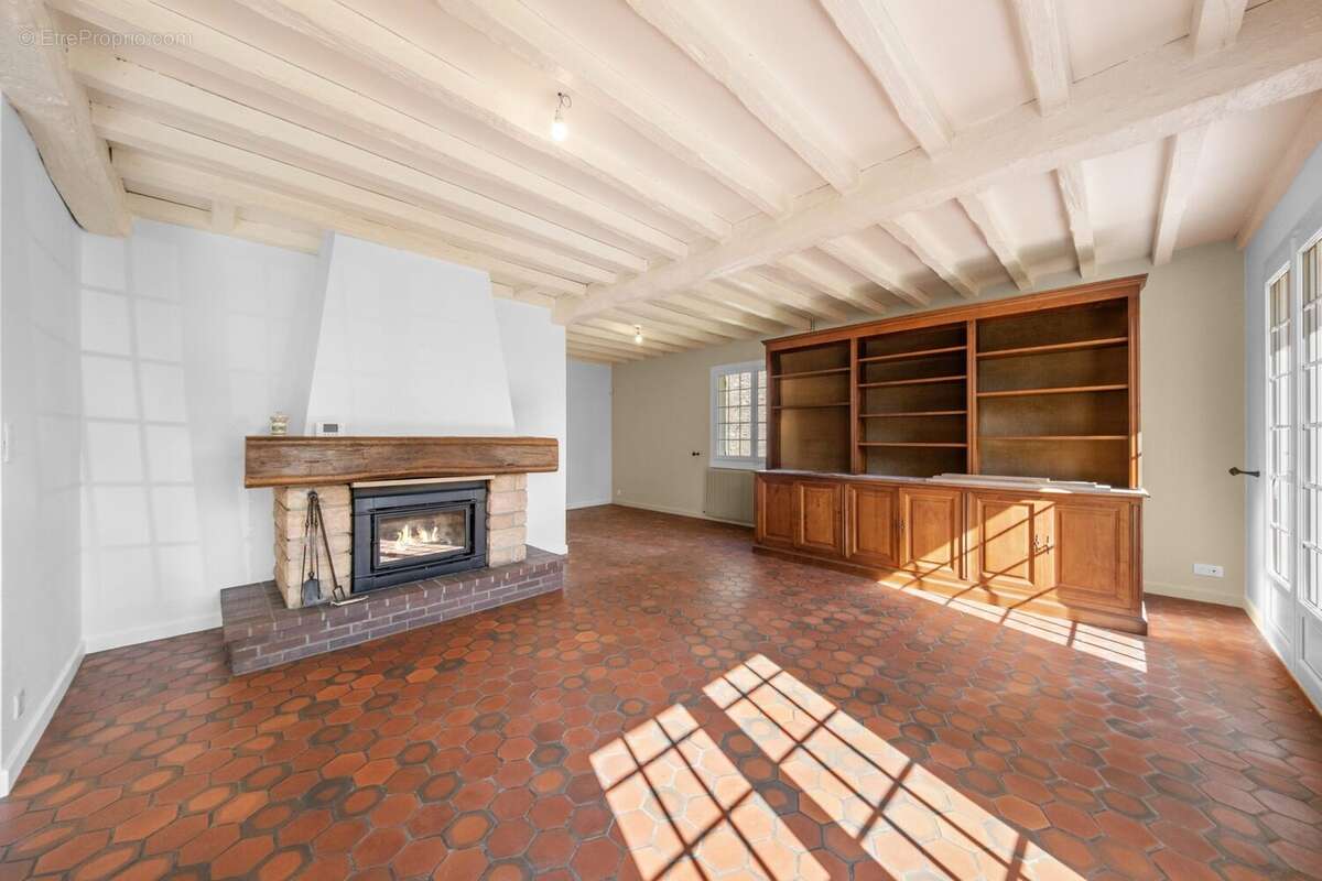 Maison à SAINT-JEAN-DE-LOSNE