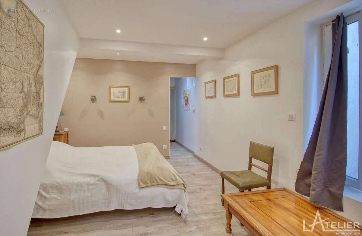 Maison à SAINT-DENIS