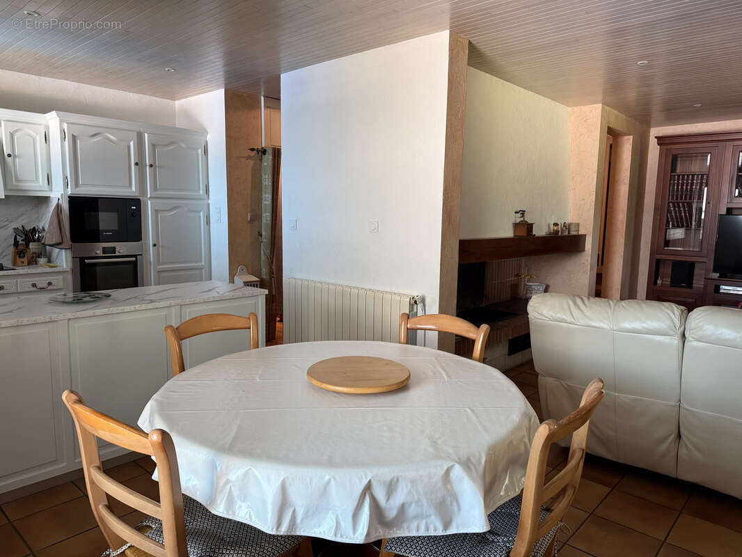 Villa d’architecte avec piscine, appartement indépendant et vaste hangar aux portes de Limoux - photo 13
