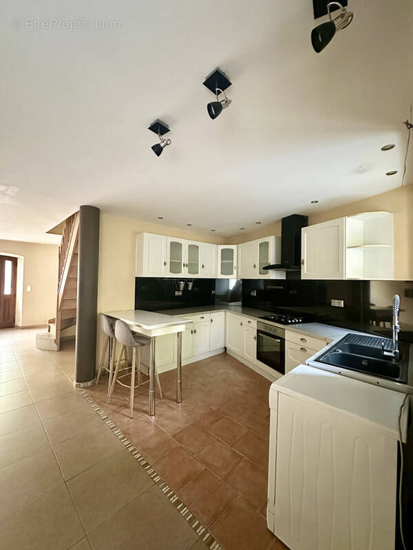 Maison à LEZIGNAN-CORBIERES