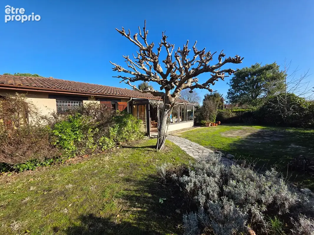 Maison à VIELLE-SAINT-GIRONS
