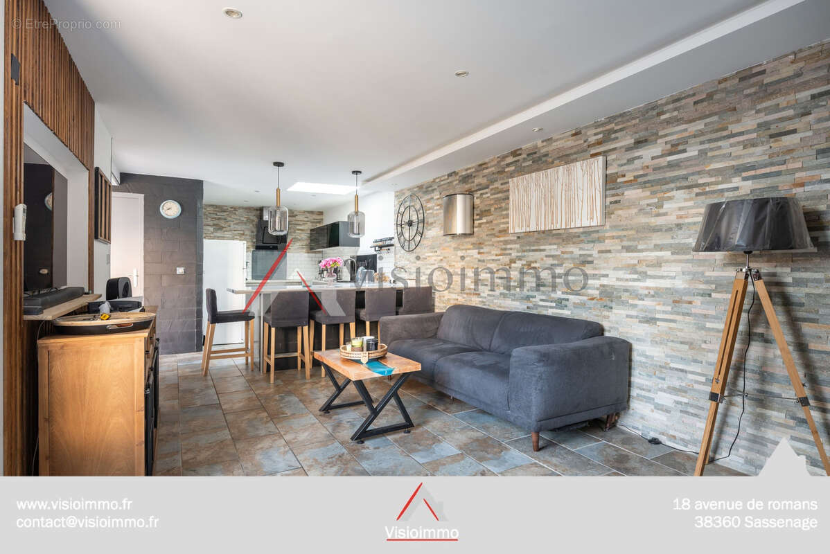 Appartement-Maison T3 de 66 m2 avec terrasse de 57 m2 - photo 2