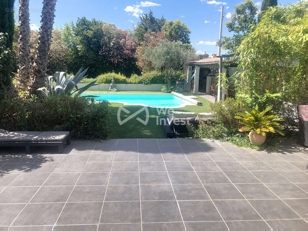 Maison à COURNONTERRAL