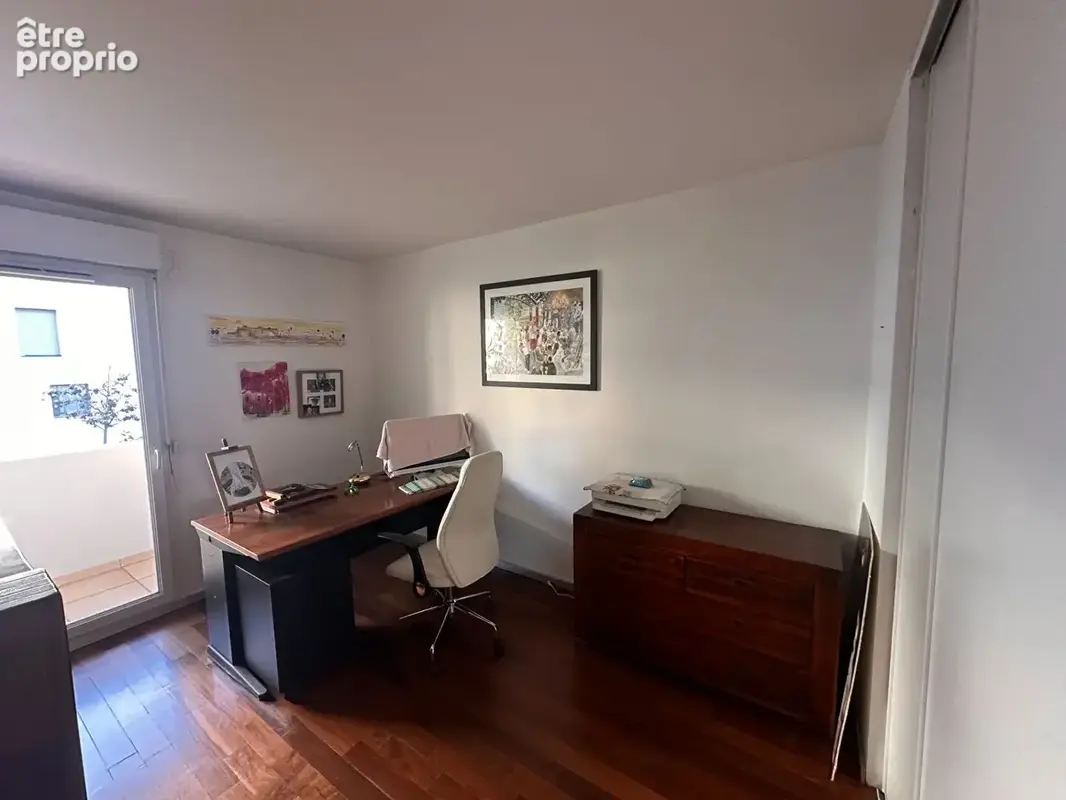 Vente Aix proche du centre l'agence immobilière LC Gestion de Puyricard vous propose dans une résidence récente un appartement d - photo 8