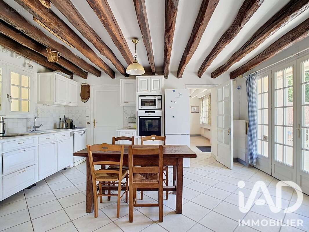 Maison 164 m² à Guigneville-Sur-Essonne  - photo 2