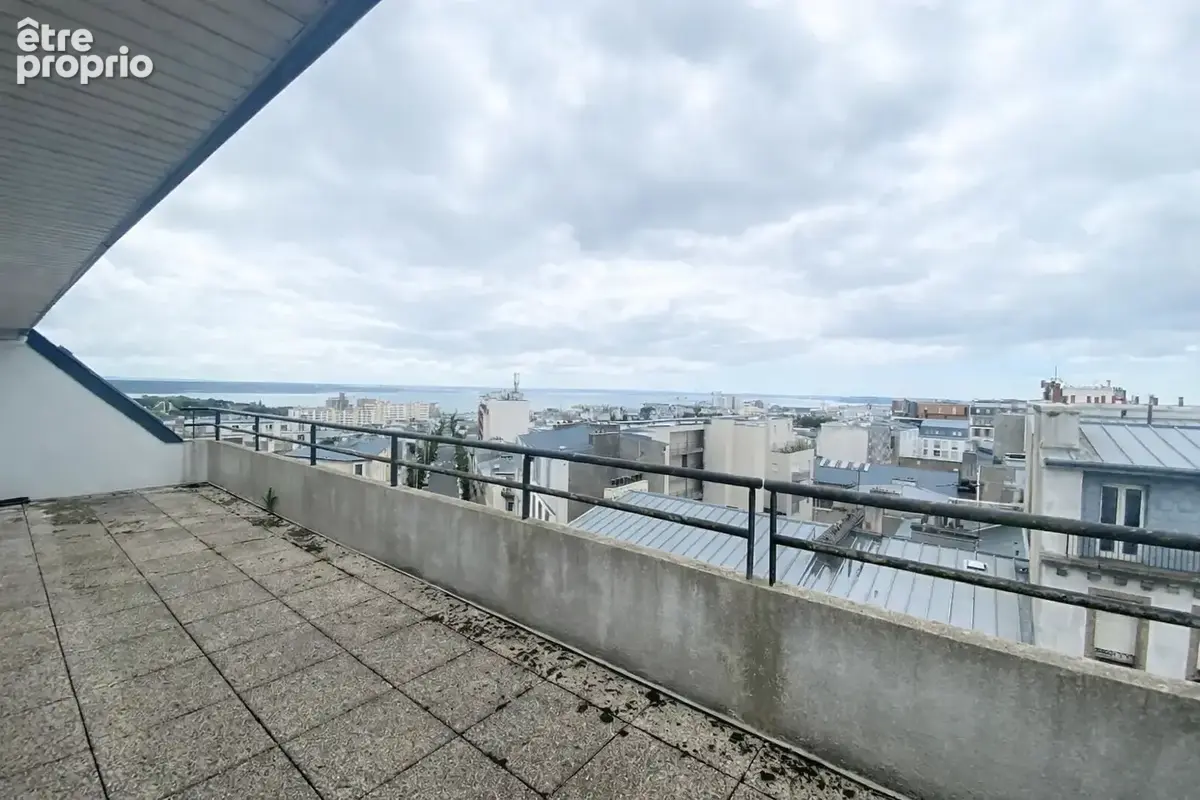 Vue rade exceptionnelle - magnifique duplex de 198m2 . 4 rue st marc - photo 5