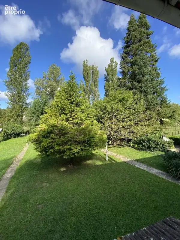 Maison de famille 7 pièces avec terrain arboré - photo 2
