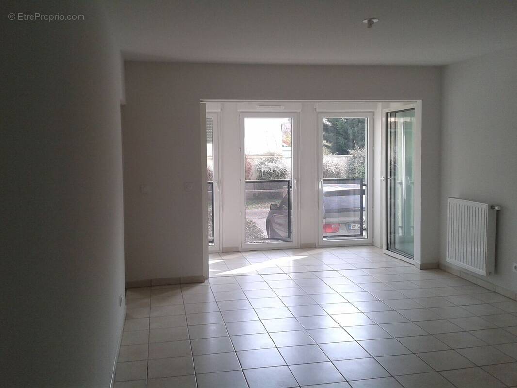 Photo 1 - Appartement à LYON-8E