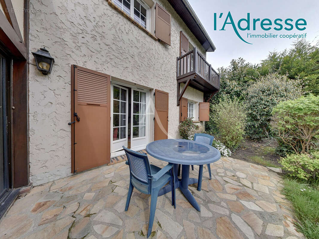 Maison à VILLIERS-SUR-MARNE