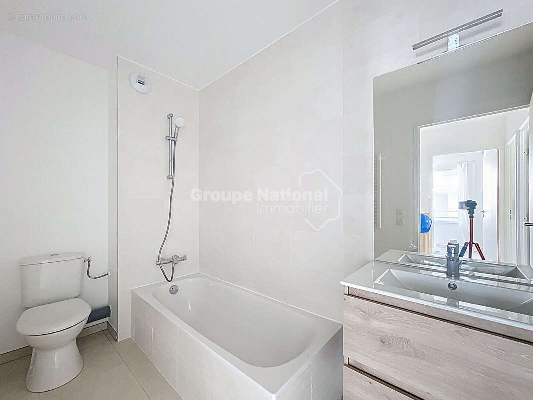 Maison à AURIBEAU-SUR-SIAGNE