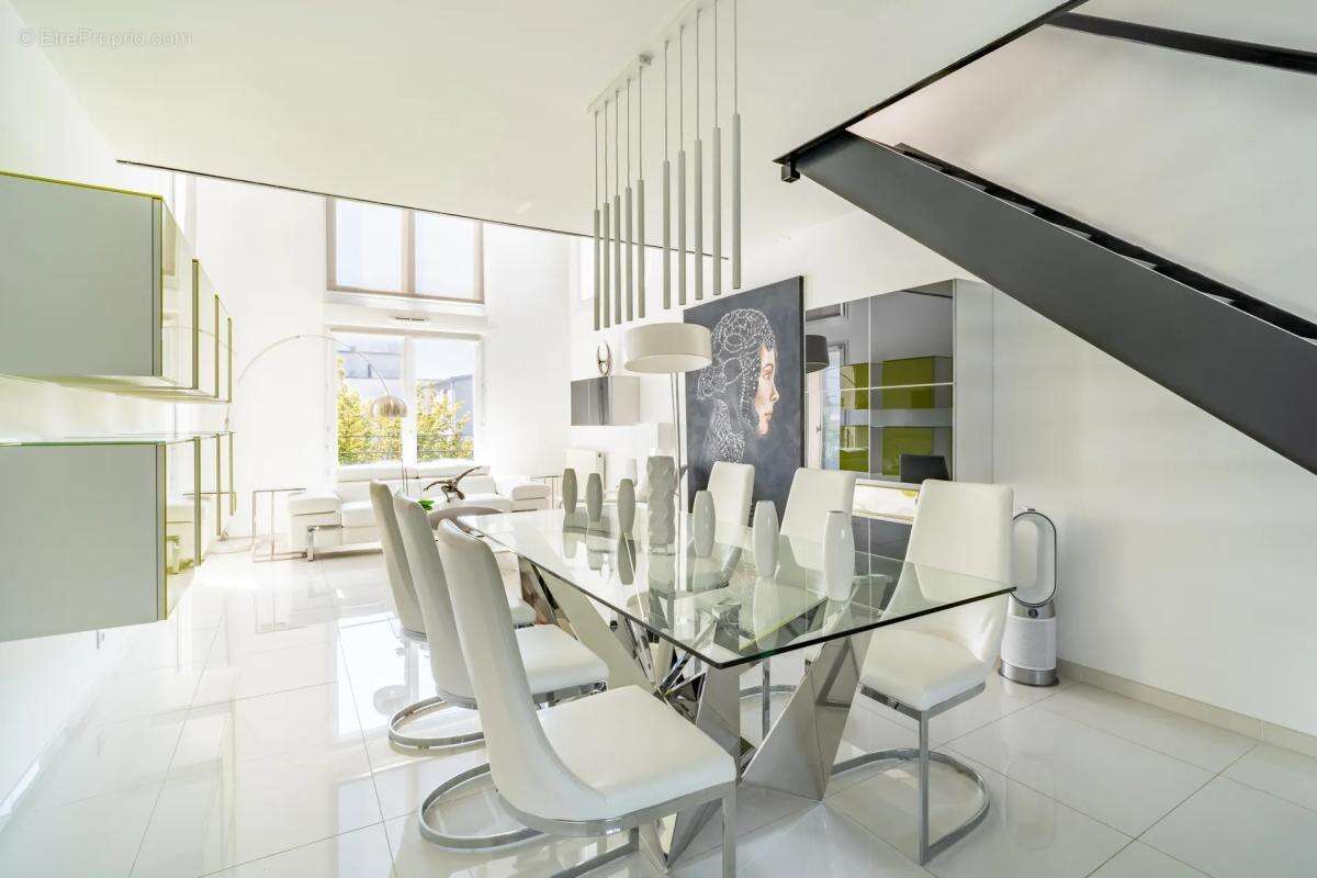 Appartement à STAINS
