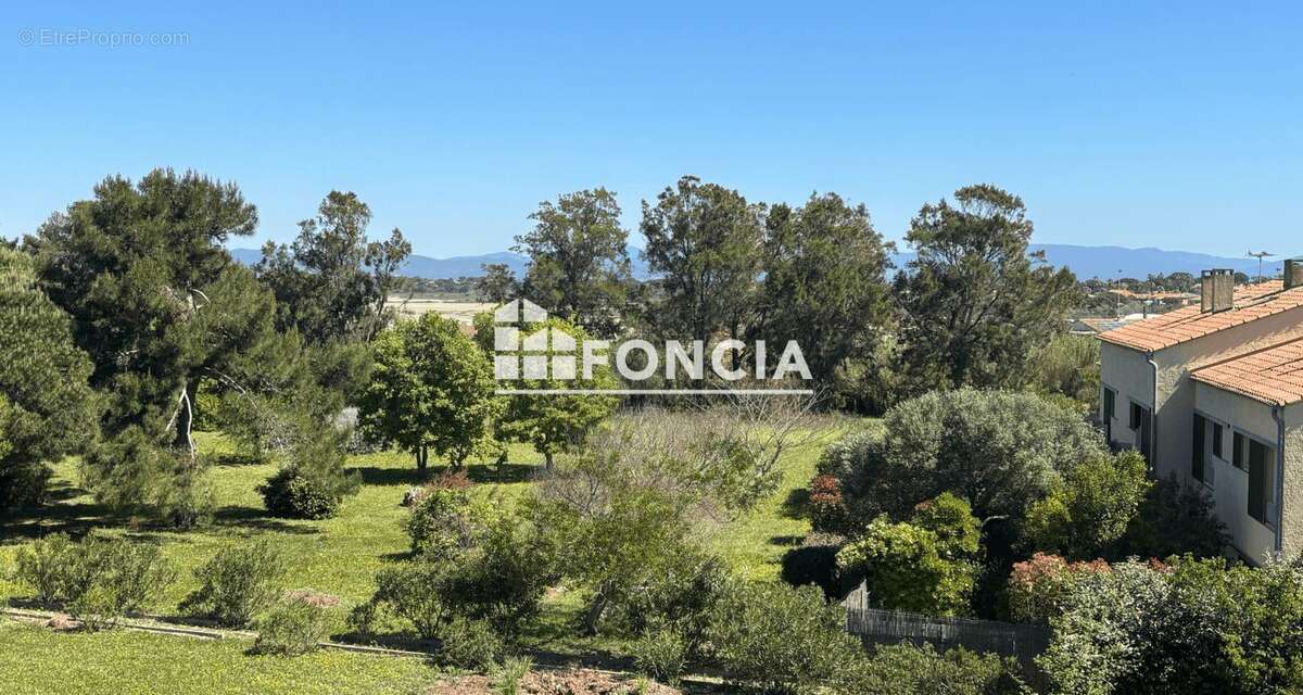 Appartement à HYERES