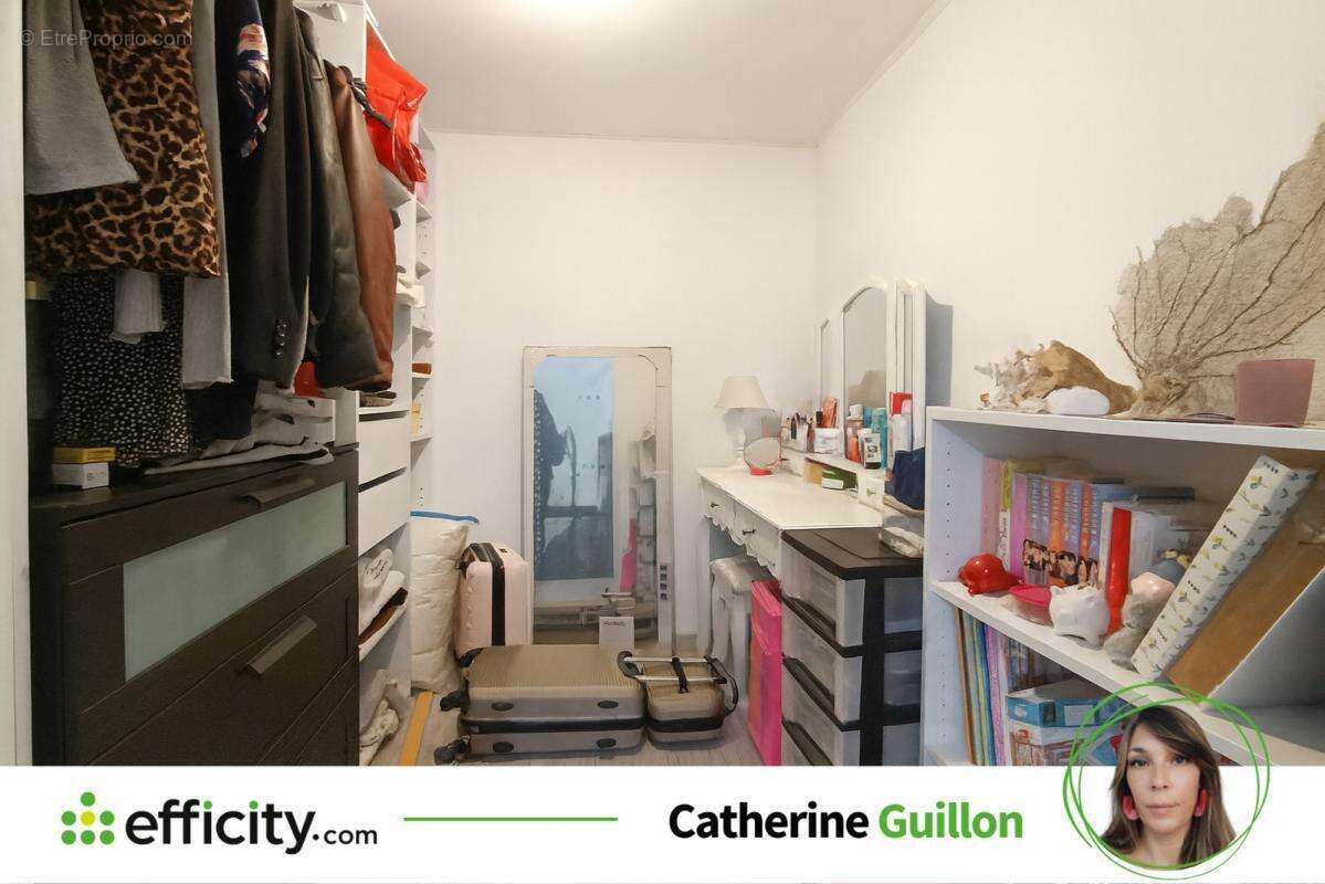 Maison à FONTAINE-LE-COMTE