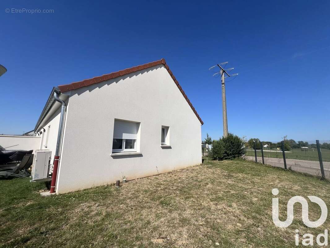 Photo 8 - Maison à BUCHERES