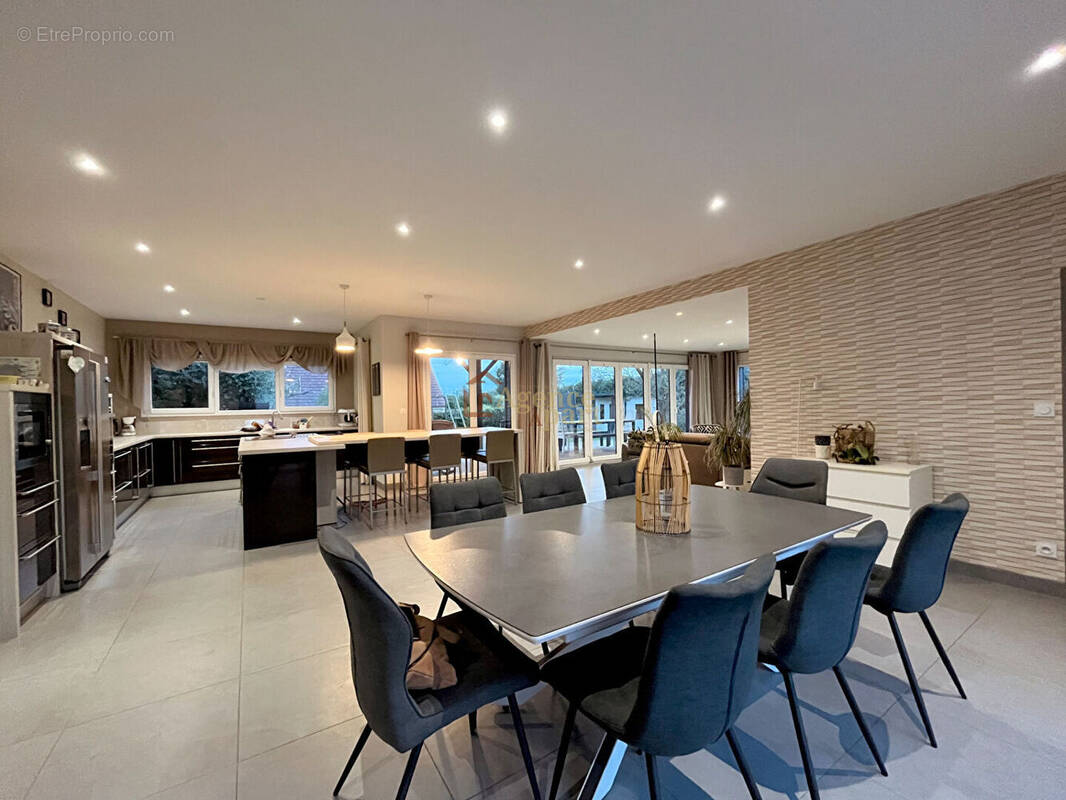 Maison à SAINT-SYLVAIN