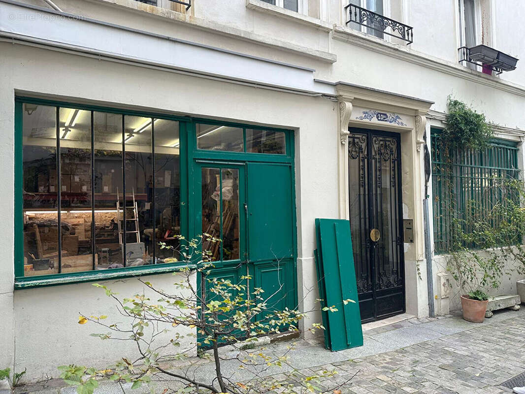 Commerce à PARIS-18E