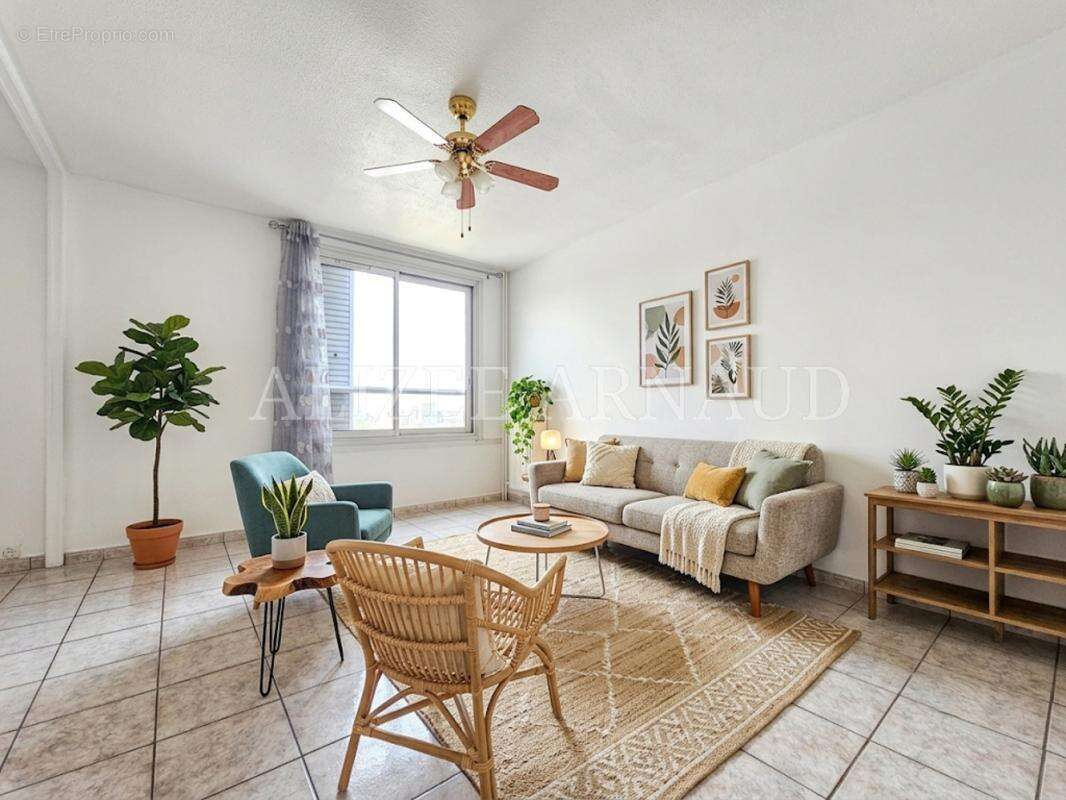 Appartement à ASNIERES-SUR-SEINE