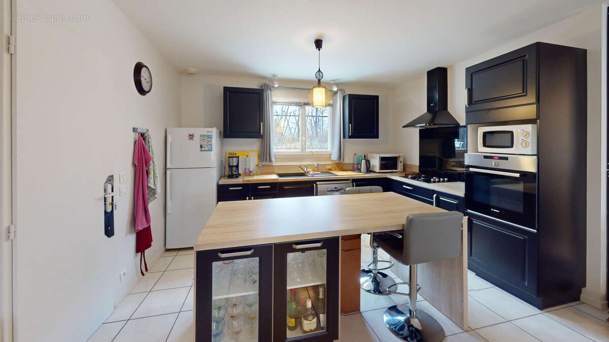 Maison à MONSEMPRON-LIBOS