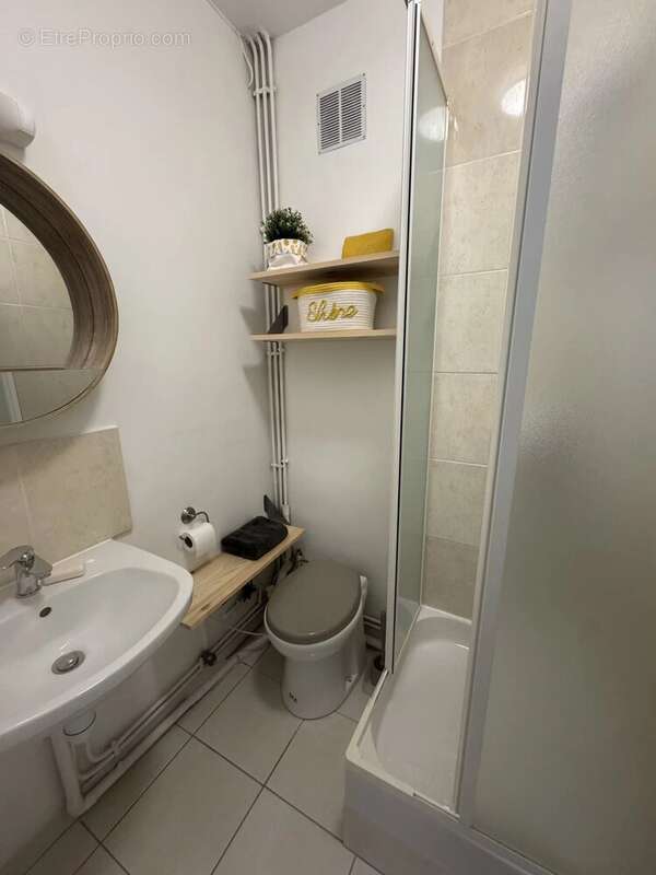 Appartement à PARIS-19E