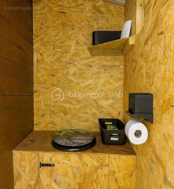 Terrain à SAVONNIERES