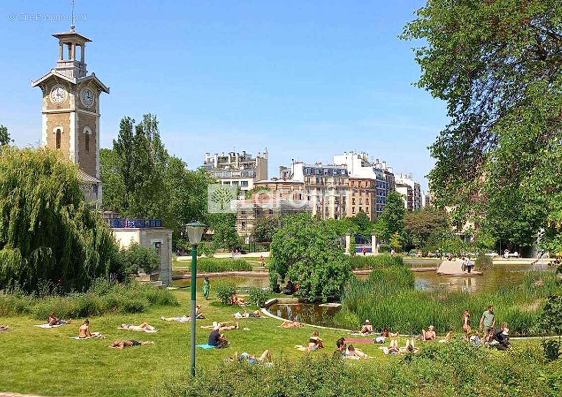 Appartement à PARIS-15E